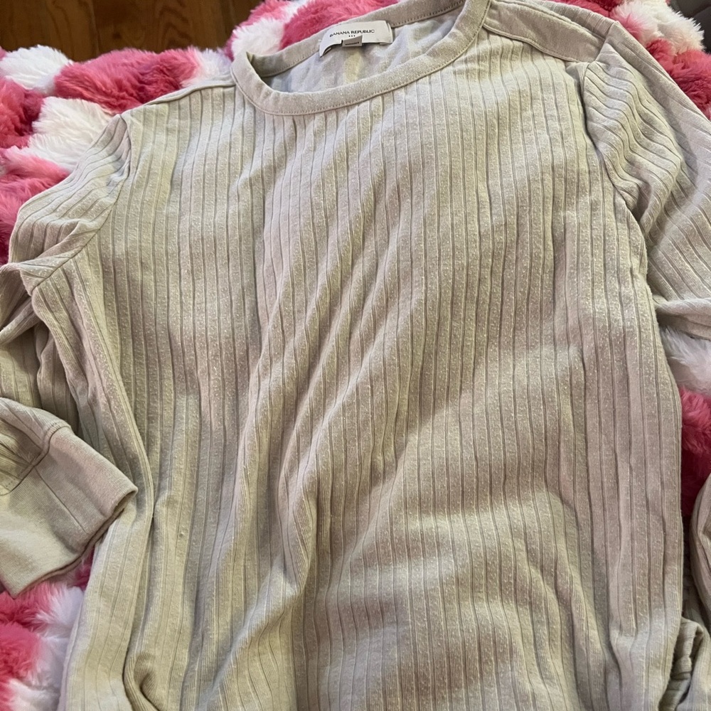 Banana Republic Cream Ribbed shirt
